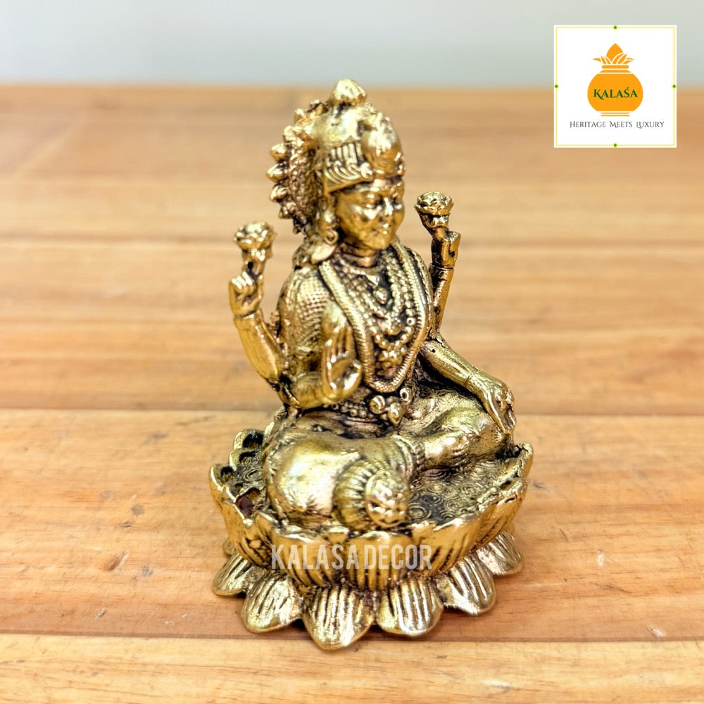 Brass Mahalakshmi Devi Idol – Super Fine Finish | Goddess of Wealth & Prosperity (3 Inch, 120g)