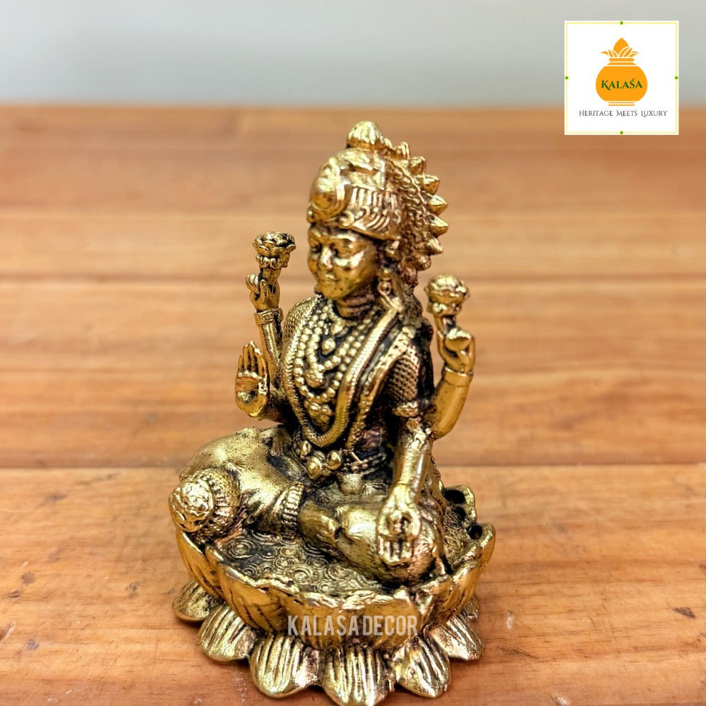 Brass Mahalakshmi Devi Idol – Super Fine Finish | Goddess of Wealth & Prosperity (3 Inch, 120g)
