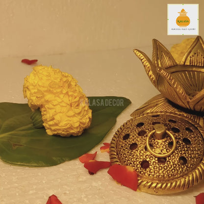Pure Brass Loban Burner | Traditional Dhoop Burner for Puja, Meditation & Home Fragrance (4-Inch Width)